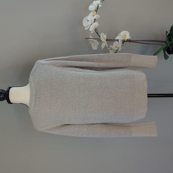 Banana Republic Butterfly Front Pullover Sweater Skyline Grey – Size M - Picture 5 of 9